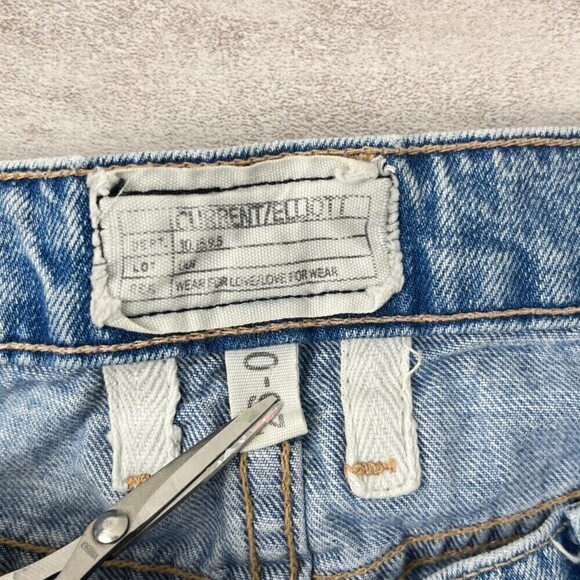 Current Elliott The Fling Women Size 26 Cotton Boyfriend Denim Straight Leg Jean - Picture 9 of 14